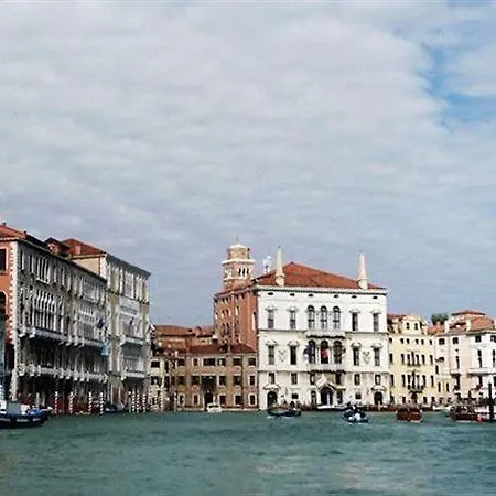 Garden Ca' Rezzonico * Venetië