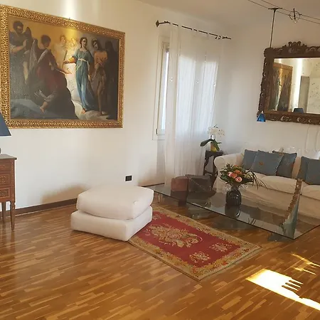 Lägenhet Garden Ca' Rezzonico Venedig
