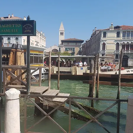 Garden Ca' Rezzonico Venedig