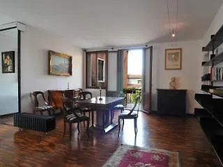 Lägenhet Garden Ca' Rezzonico